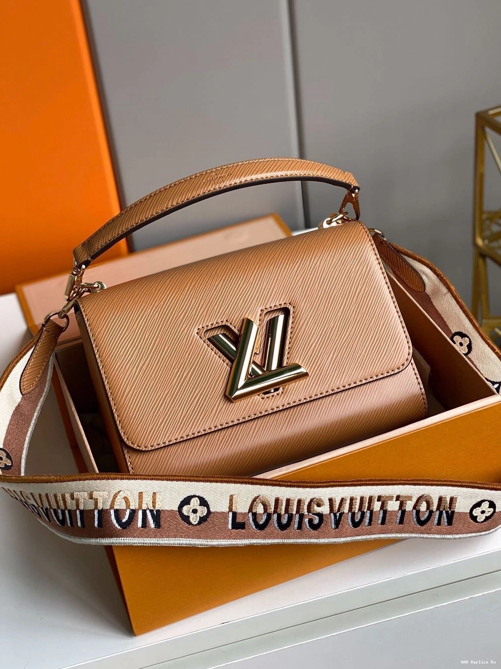 AAA Replica Ru TWIST LOUIS VUITTON MM 0729